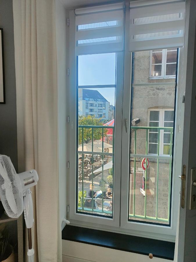 Studio Balcon De La Place Дінан Екстер'єр фото